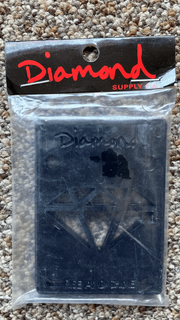 Diamond Supply 1/8 Risers - Topless Pizza