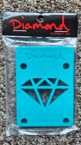 Diamond Supply 1/8 Risers - Topless Pizza
